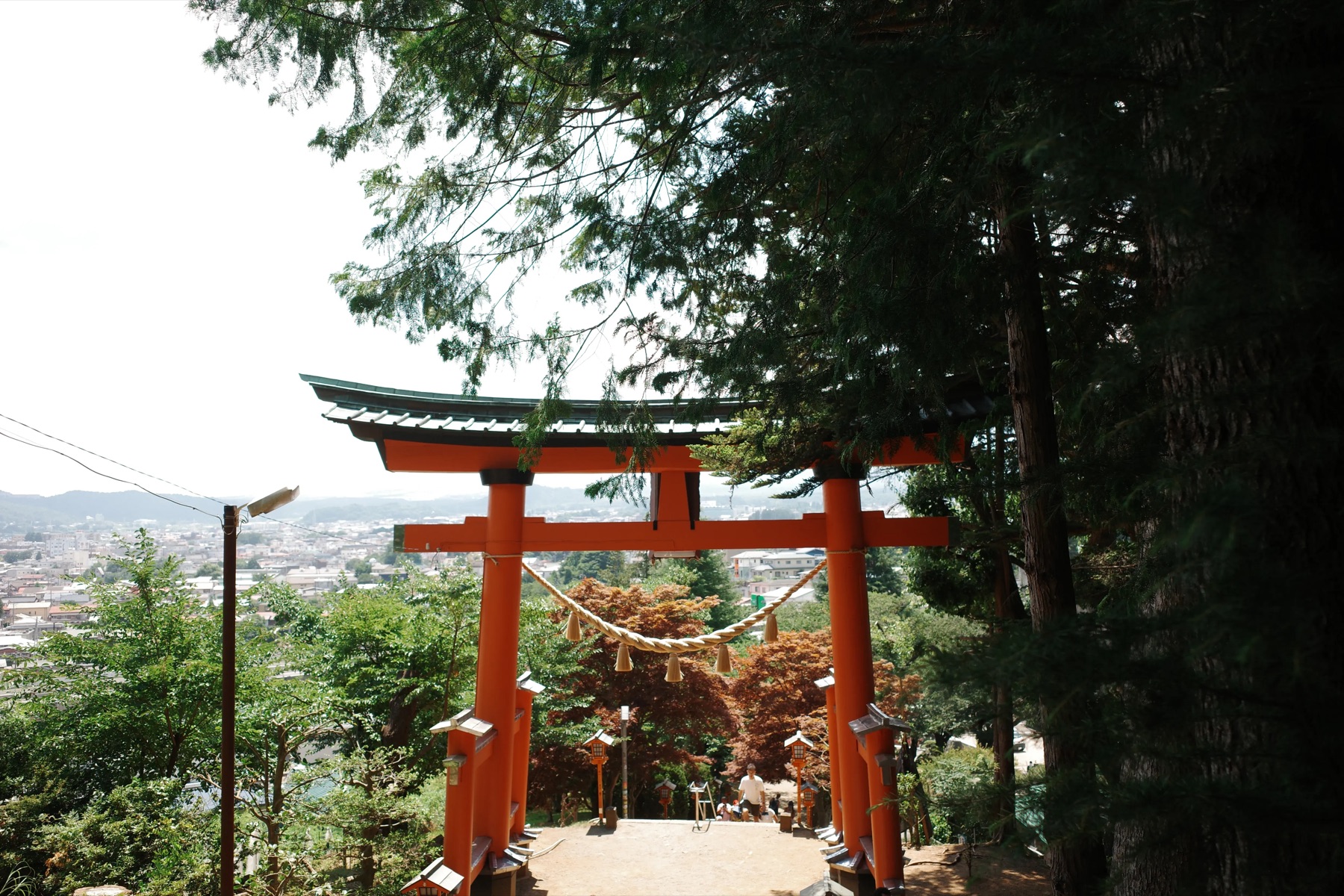 Torii gate above Fujiyoshida
