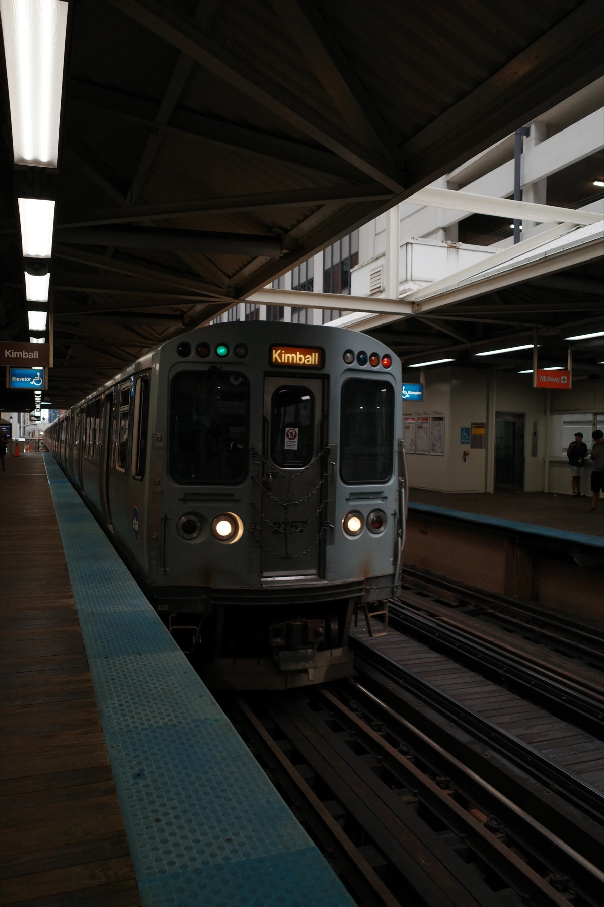 The 'L' at the platform